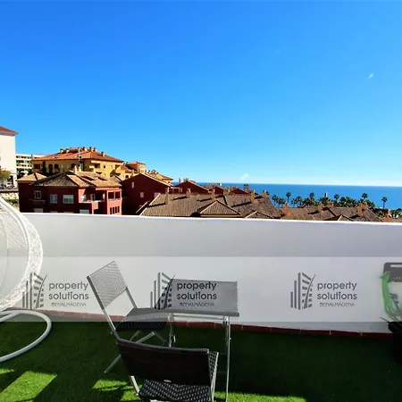 Lomas De Mena 6 - Atico - Terraza Y Barbacoa- Parking Gratis Apartamento
